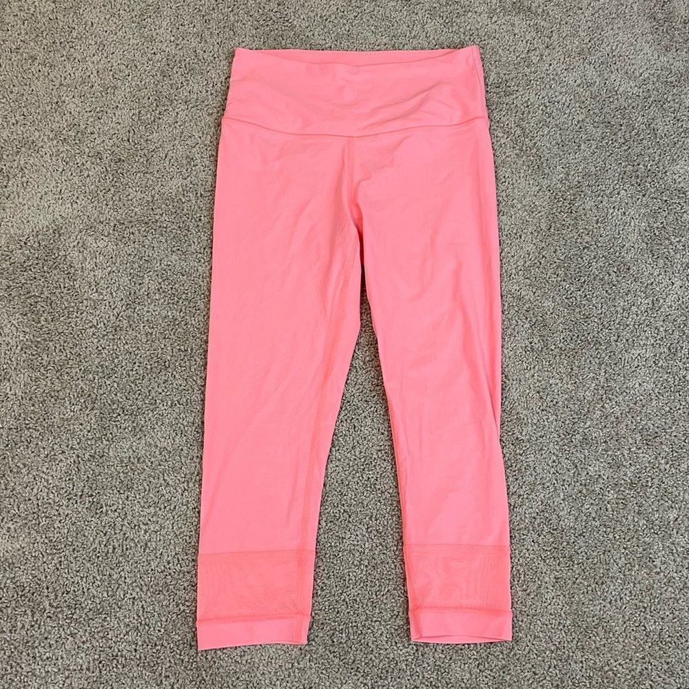 Victoria’s Secret Sport Pink Cropped Workout Leggings